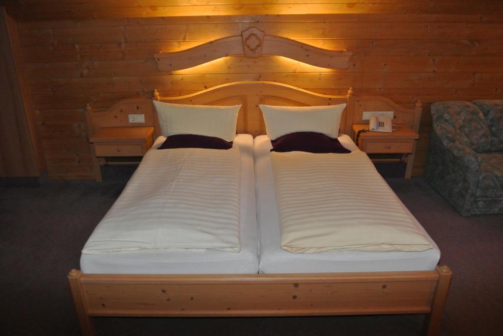 Hotel Gruberhof Innsbruck Igls B&B Rum bild
